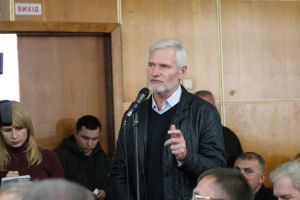 Спочатку сіють, а потім косять, а не навпаки